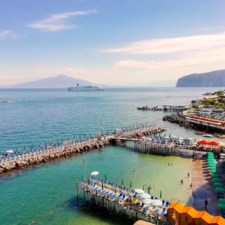 Angelina Suite B&B - Sorrento Centro Экстерьер фото