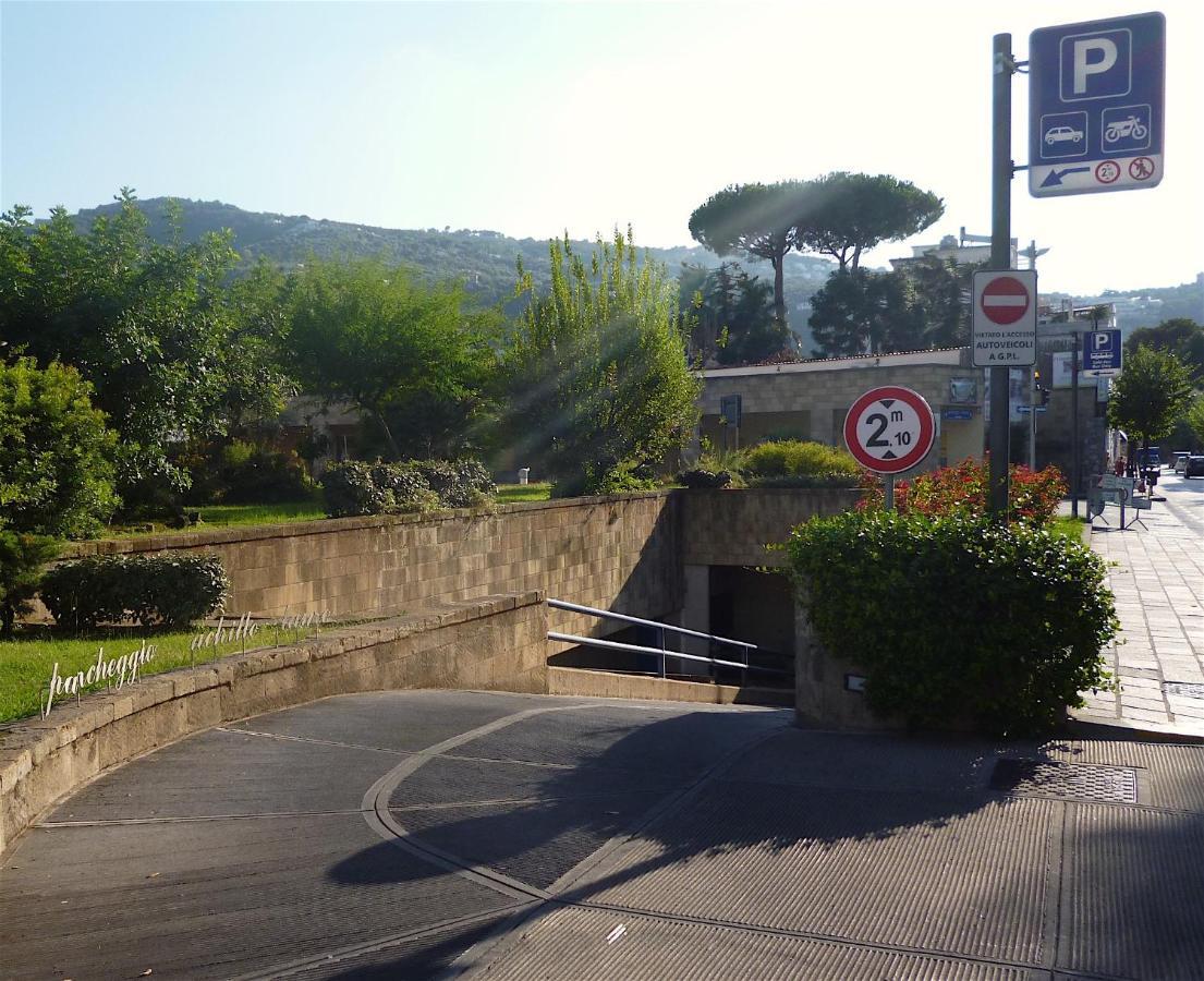 Angelina Suite B&B - Sorrento Centro Экстерьер фото