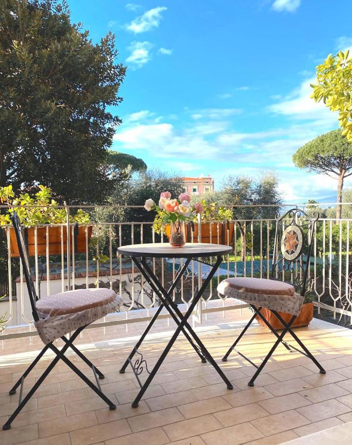 Angelina Suite B&B - Sorrento Centro Экстерьер фото